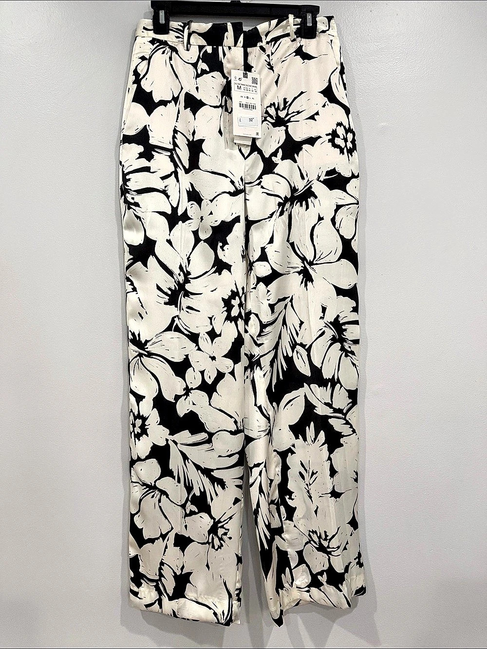ZARA Super High Rise Floral Wide Leg Flat Front Pant Black Cream Womens 6 M NWT